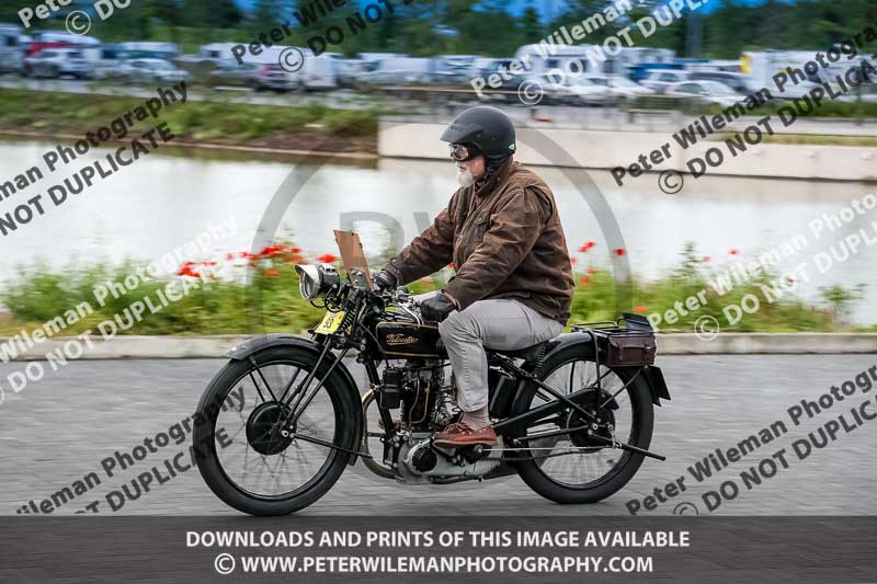 Vintage motorcycle club;eventdigitalimages;no limits trackdays;peter wileman photography;vintage motocycles;vmcc banbury run photographs